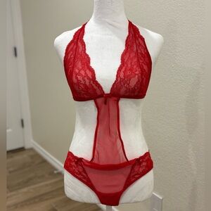 NWOT Victoria Secret Bundles Elegant Red Lace Halter Lingerie And Tangle